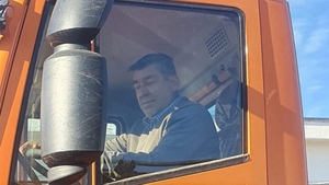 A salvat o viață, dar a pierdut-o pe a sa! Ce le-a spus colegilor Dumitru, bărbatul care a murit după ce a lucrat 40 de ore fără oprire pentru a deszăpezi drumurile