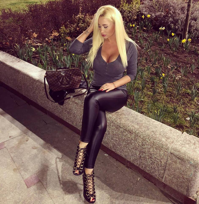 Simona Trașcă a mărturisit totul! Blondina este dependentă de… ”N-am ieșit din casă vreo trei, patru zile”