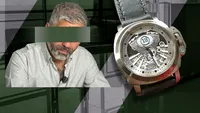 Designerul Augustin Matei, jefuit în drum spre o expoziție. I-au dispărut din bagajul de cală ceasuri unicat de 70.000 de euro. ”Asta înseamnă că cineva a văzut ce...”