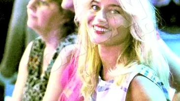 Si-a insotit iubitul la filmari