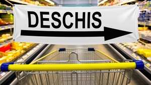 Singurul supermarket din București deschis duminică, în prima zi de Paște