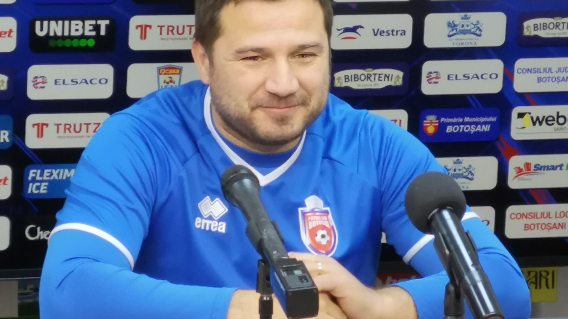 Croitoru, urare de bun venit grecului Ouzounidis înaintea „războiului” din Cupă: „Să dea Dumnezeu să înceapă cu stângul!”