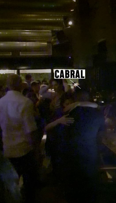 Cabral s-a distrat într-un club-restaurant, alături de câțiva amici