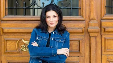 A fost aspru criticată pentru că a pozat dezbrăcată, dar Ioana Ginghină le-a închis gura răutăcioșilor: ”Nu este vorba despre dansul la bară...”