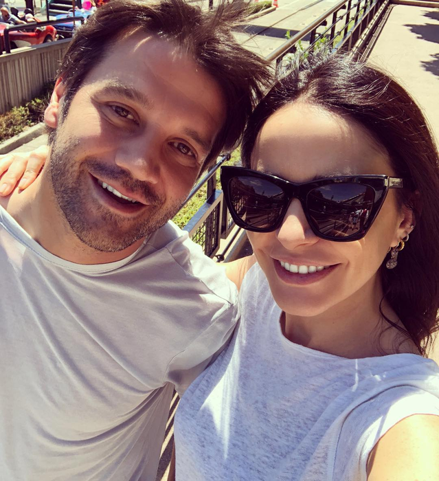 Adelina și Cristi Chivu au doi copii (Foto: Facebook)