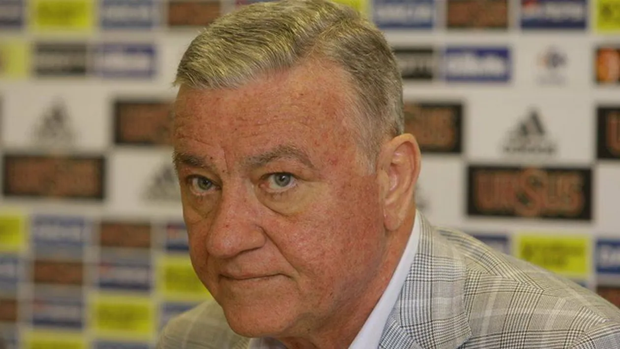 A driblat de doua ori cancerul si a castigat meciul cu moartea! Mircea Sandu arata senzational la 3 ani de la operatia la colon!