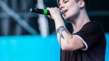 Durere fără margini! Fostul concurent X Factor, înmormântat fără părinţi. De ce nu au voie să asiste la funeraliile lui Cătălin