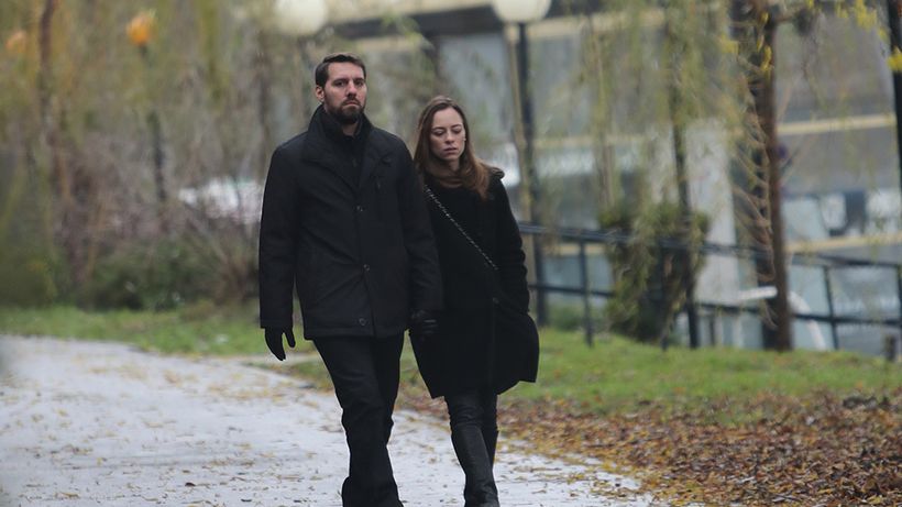 Imagini realizate în exclusivitate naţională de CANCAN.ro. Au fost izgoniţi de la parastasul Majestăţii Sale, apoi… Cum i-am filmat înaintea Crăciunului pe Principele Nicolae & „Lady Di” a României