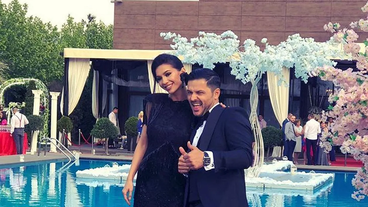 Toată lumea o știe pe Anda Călin, dar uite cum arată mama ei! Este blondă și foarte sexy