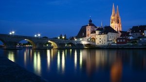 Cristi Minculescu s-a mutat intr-un oras de poveste! Vezi imagini superbe din Regensburg, dupa ce a fost impodobit pentru Craciun