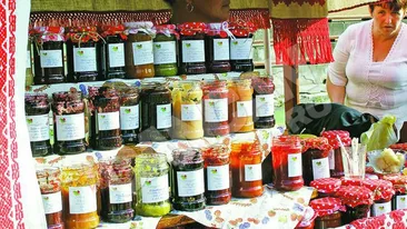 Conserve inedite din fructe secuiesti! Gemuri din gogonele si ceapa rosie