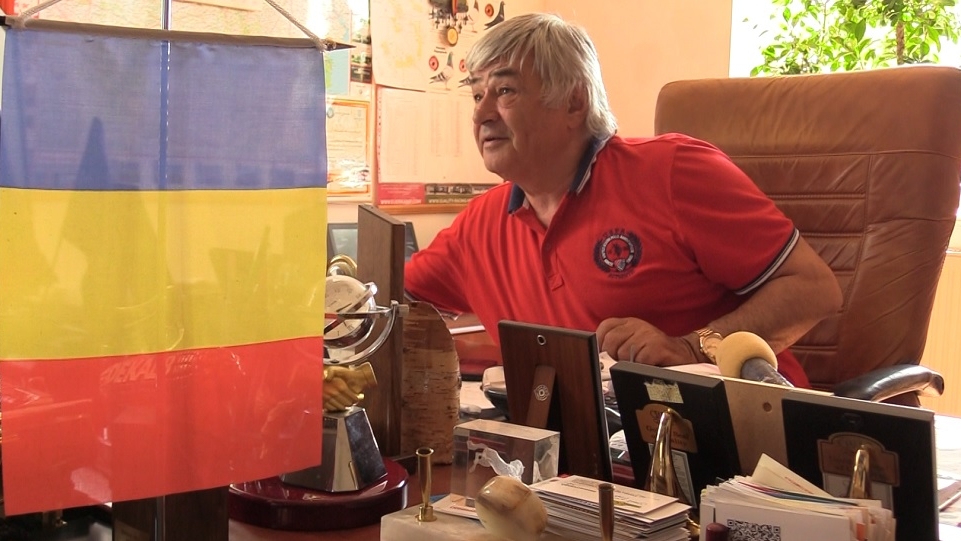 Un celebru industriaș din vestul țării cere împușcarea tuturor mistreților din România
