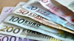 Curs BNR 31 august 2018. Cât a ajuns să coste un euro