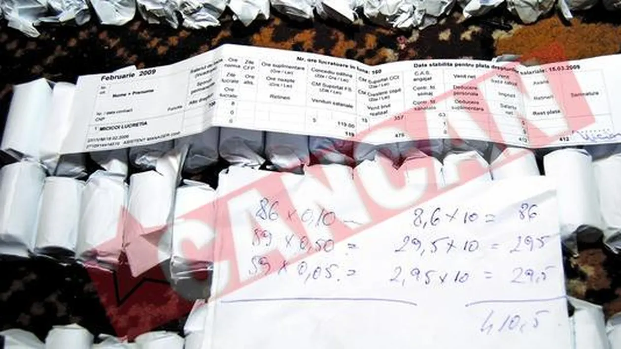 Platita cu fise de 5, 10 si 50 de bani