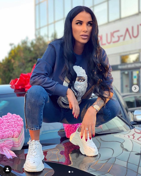 Și-a pus Daniela Crudu din nou silicoane? Asta pare din imaginea de pe Insta