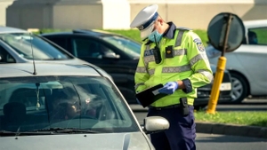 S-a dat lege! Este obligatoriu pentru toți șoferii din România, altfel vor fi sancționați. Actul normativ a trecut de Camera Deputaților