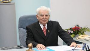 Doliu în România. A murit Aurelian Bondrea, fondatorul Universității Spiru Haret