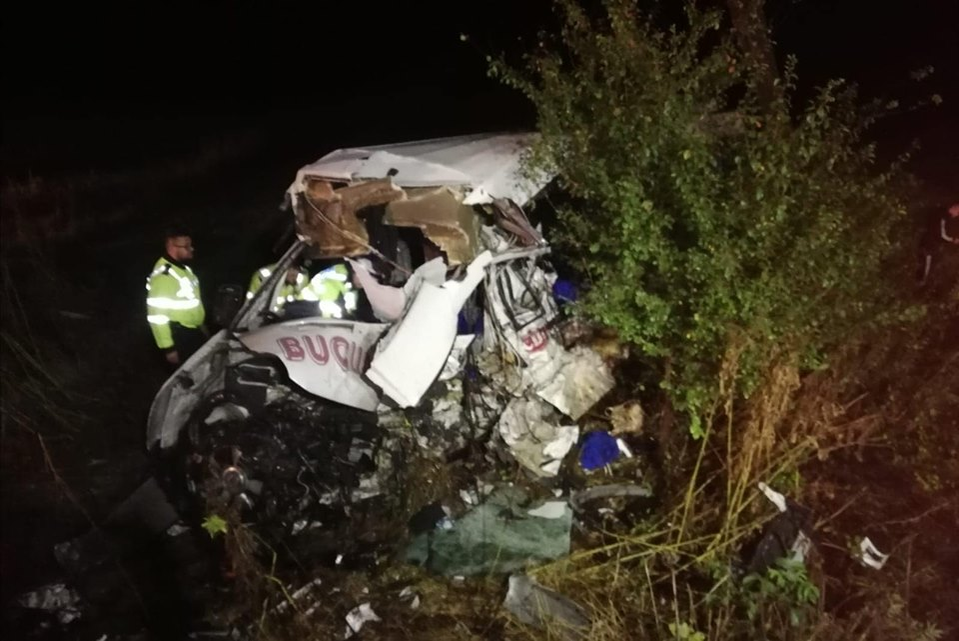 Zece morți și opt răniți într-un accident rutier, în România! COD ROŞU la ora 5.15 dimineaţa / VIDEO