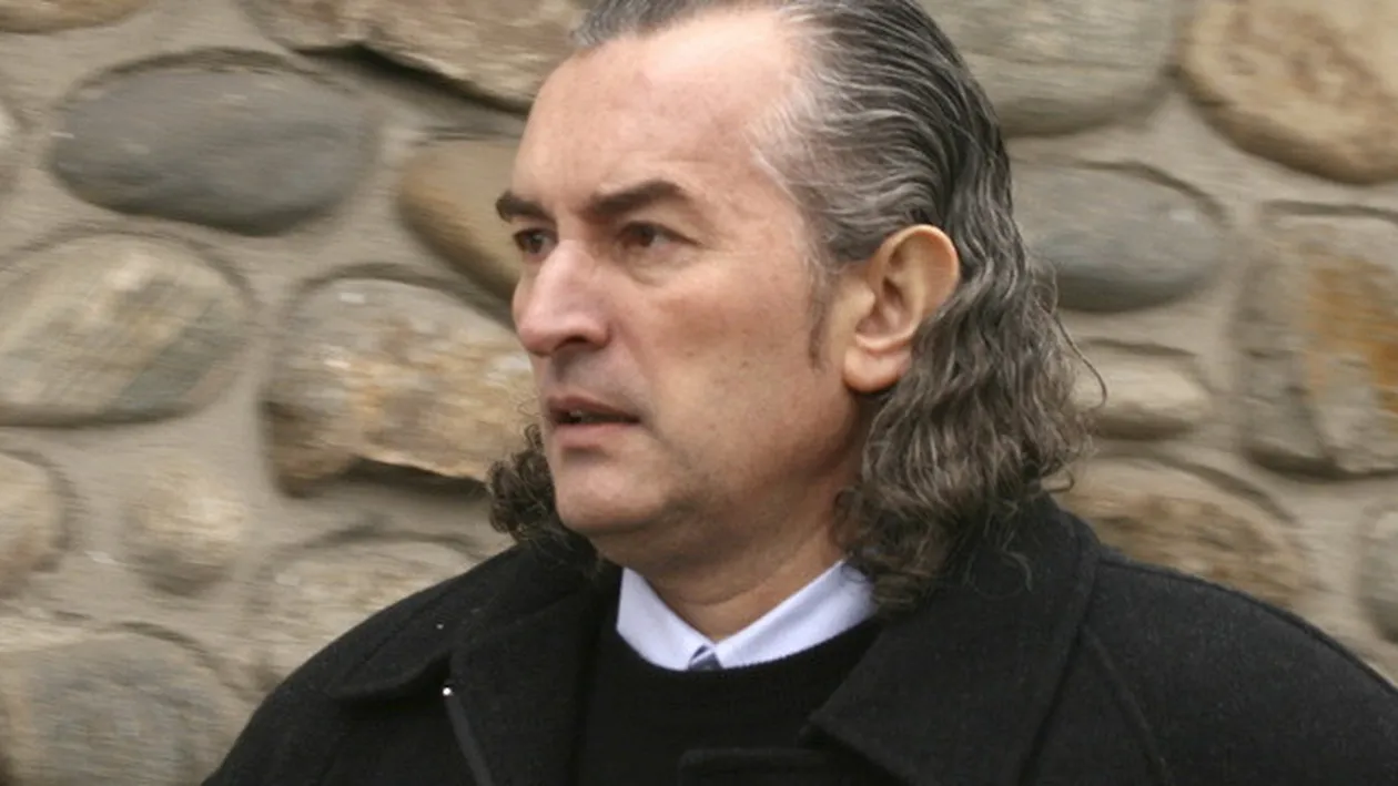 Scandalul dintre Miron Cozma si Vadim Tudor continua. “Nu are cei sapte ani de acasa, pacat de sotia lui”