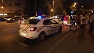 Reacția unei femei care și-a surprins soțul cu amanta în mașină, în Constanța