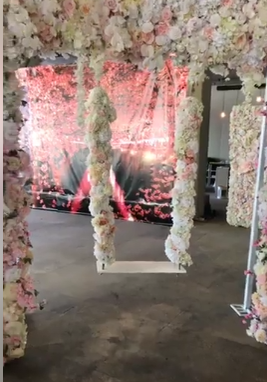 Bianca Drăguşanu a ales decoraţiunile pentru petrecerea de botez a fiicei ei