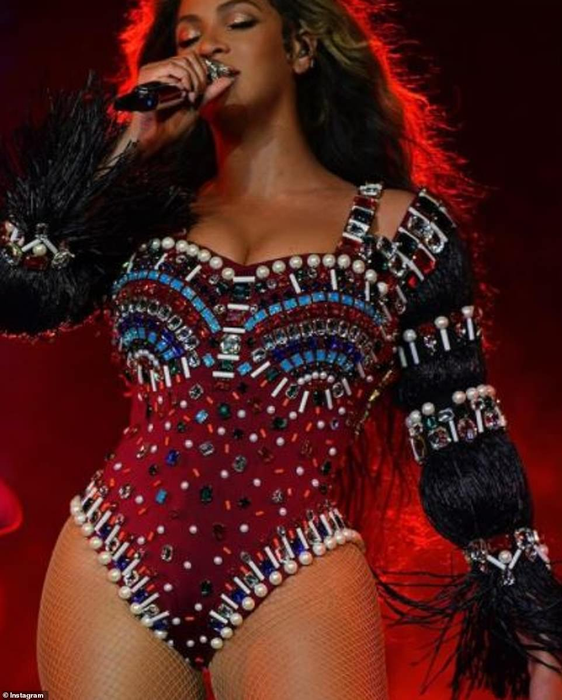 Beyoncé a cântat la nunta fiicei celui mai bogat om din India!