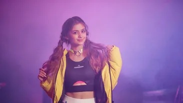 Iuliana Beregoi, idolul copiilor, lansează videoclipul piesei Cine sunt eu