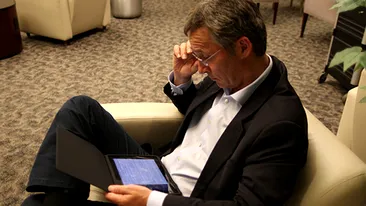 Cea mai buna reclama pentru iPad: Premierul Norvegiei isi conduce tara cu ajutorul gadgetului