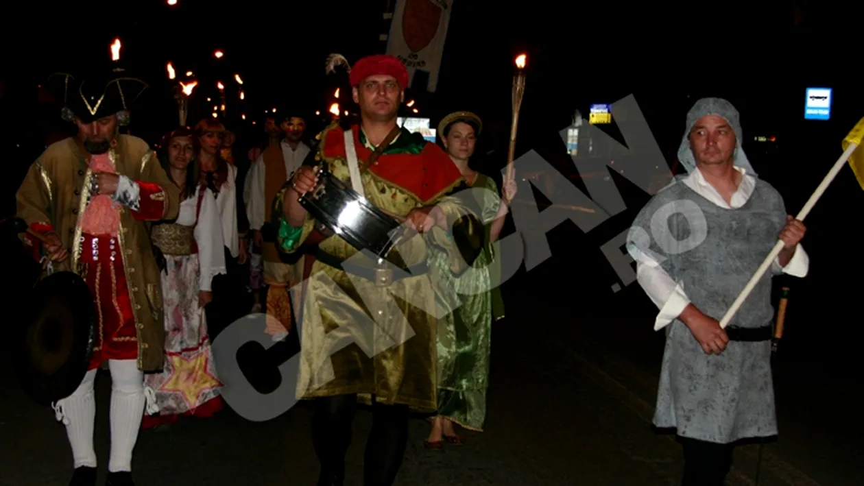 La Suceava nu e apa calda toata luna, dar e Festival medieval!