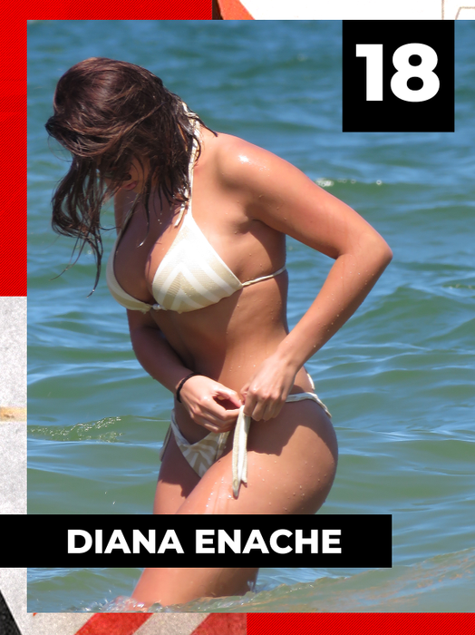 Top sexy-vedete de la noi, care au greșit mărimea slipului. Fanii de pe plajă au crezut că nu văd bine