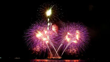 Românii cer interzicerea petardelor și artificiilor. Petiția a fost semnată deja de 9.000 de bucureșteni