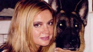 Ți se rupe inima! Scrisoarea cățeilor abandonați, către Cristina Țopescu: „Să nu rămânem iarăși ai nimănui”