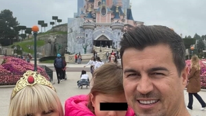Ce cadou a primit Eva, fiica Elenei Udrea, de Moş Nicolae? Puţini îşi permit aşa ceva