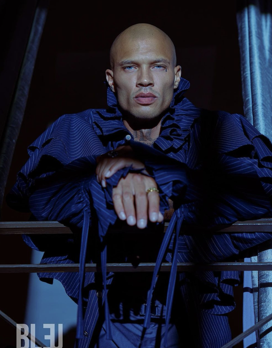 Cum arată și cu ce se ocupă acum, în 2024, cel mai sexy prizonier din lume. Jeremy Meeks are 40 de ani și 3 copii