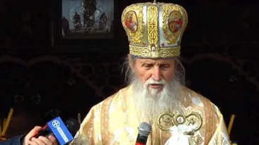 Confirmat cu COVID-19, Arhiepiscopul Sucevei şi Rădăuţilor, IPS Pimen, a ajuns la București și a fost internat la Matei Balş. VIDEO