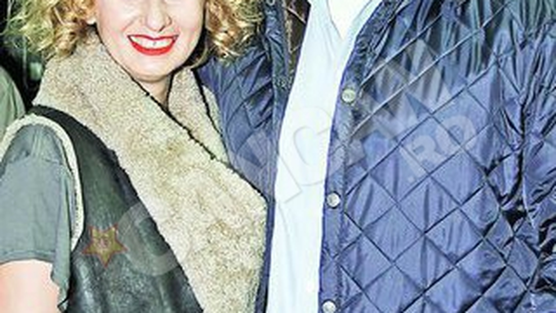 Proprietara a trei posturi de radio a trecut peste divortul de Michael Richard! Cristina Zegheru isi reface viata cu un afacerist