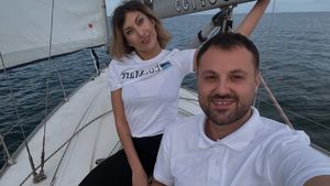 Câți euro câștigă în 3 luni Sonia Mociar și iubitul ei, doi români care lucrează pe o navă de croazieră: ”Bani curați în mână!”