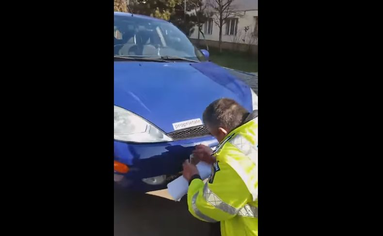 Aroganță maximă! Viorel Suveranul și-a făcut actele de identitate și numerele de la mașină singur. Cum au reacționat polițiștii după ce au văzut plăcuțele autoturismului