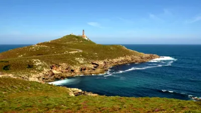 Un sat cu vedere la ocean se vinde la prețul unui apartament: 150.000 de euro