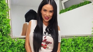 Daniela Crudu a uitat episodul cu bătaia primită de la fostul iubit. Cu ce bărbat celebru s-a cuplat fosta asistentă TV