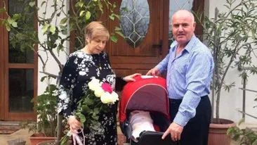 Și-au pierdut fiul în incendiul de la Colectiv, iar la doi ani după tragedie în viața lor a apărut un miracol. Povestea mamei care a născut la 52 de ani