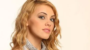 Andreea Ibacka: Pe vremuri, popularitatea se masura in numarul de oracole pe care le completai Vezi cate a scris ea