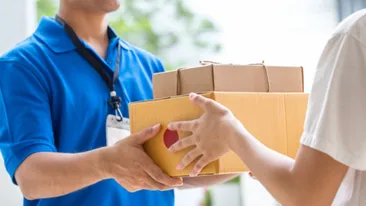 Amazon, un posibil focar de infecție! „Mi-e teamă că am infectat peste o mie de persoane în ultimele trei zile.” Care sunt motivele pentru care angajații din SUA nu mai vor să meargă la muncă