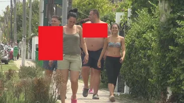Aparitie BIZARA pe litoral! Doi grasuti au rupt in doua moda! O sa te spargi de ras daca ii vezi cum s-au imbracat!