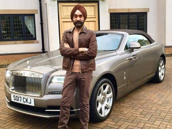 Povestea lui Reuben Singh care a făcut înconjurul lumii. A cerut un împrumut 5.000 de lire sterline de la o bancă și a garantat cu un Rolls Royce, în valoare de un sfert de milion | FOTO