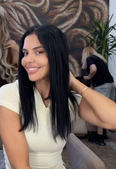 Andreea Popescu, schimbare radicală de look! Cum arată acum fosta soție a lui Rareș Cojoc: ”Se potrivește mai bine cu personalitatea ta”
