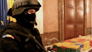 Avem amănunte de ultimă oră! Unde au ”dispărut” traficanţii care au băgat 2,5 tone de cocaină în România