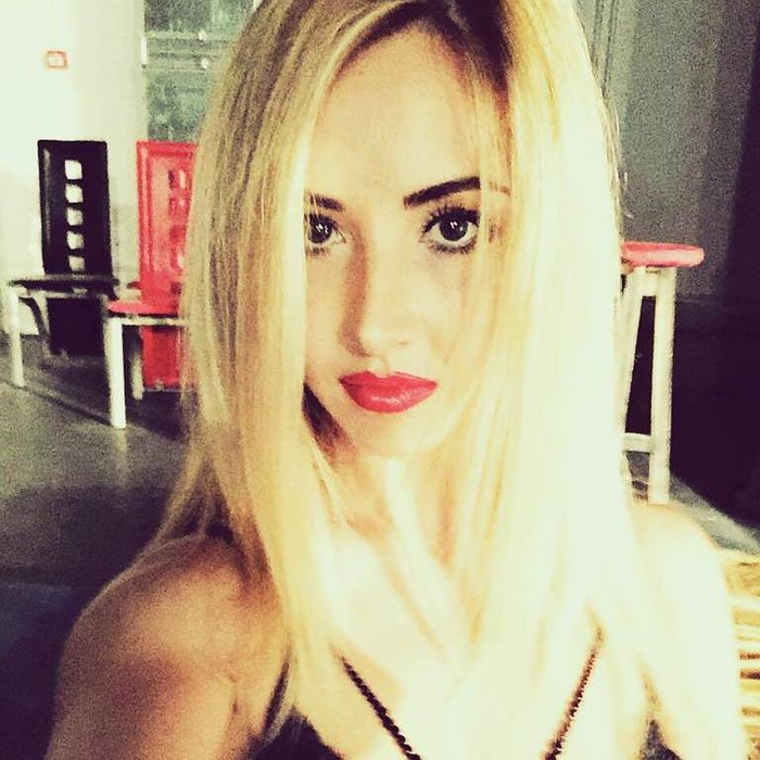 Cu cine a înlocuit-o Tristan Tate pe Bianca Drăgușanu. E o prezentatoare TV