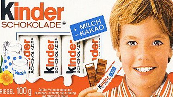 Toata lumea il stie pe pustiul zambitor de pe ambalajele Kinder! Acum are aproape 50 de ani! Vezi aici cum s-a transformat!