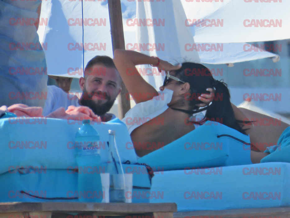 Andrei Neacșu și amanta, relaxați pe litoral